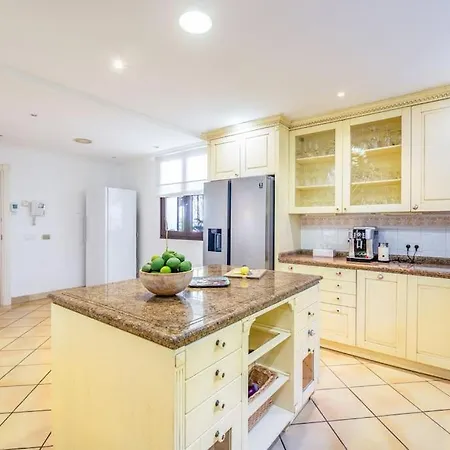 Mare By Kura Homes * Marbella