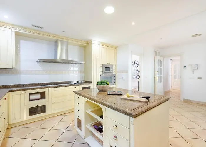 Villa Mare By Kura Homes Marbella