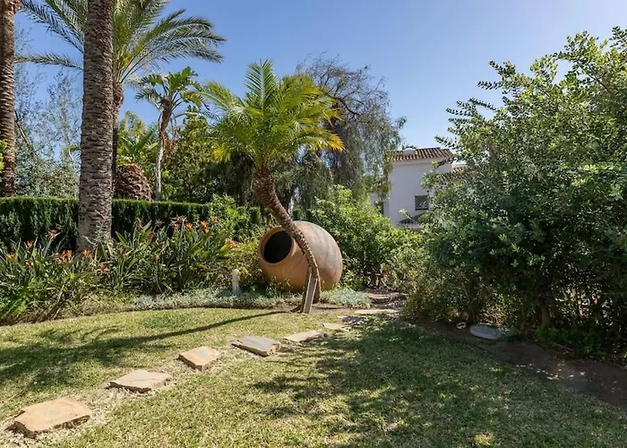 Mare By Kura Homes Villa Marbella